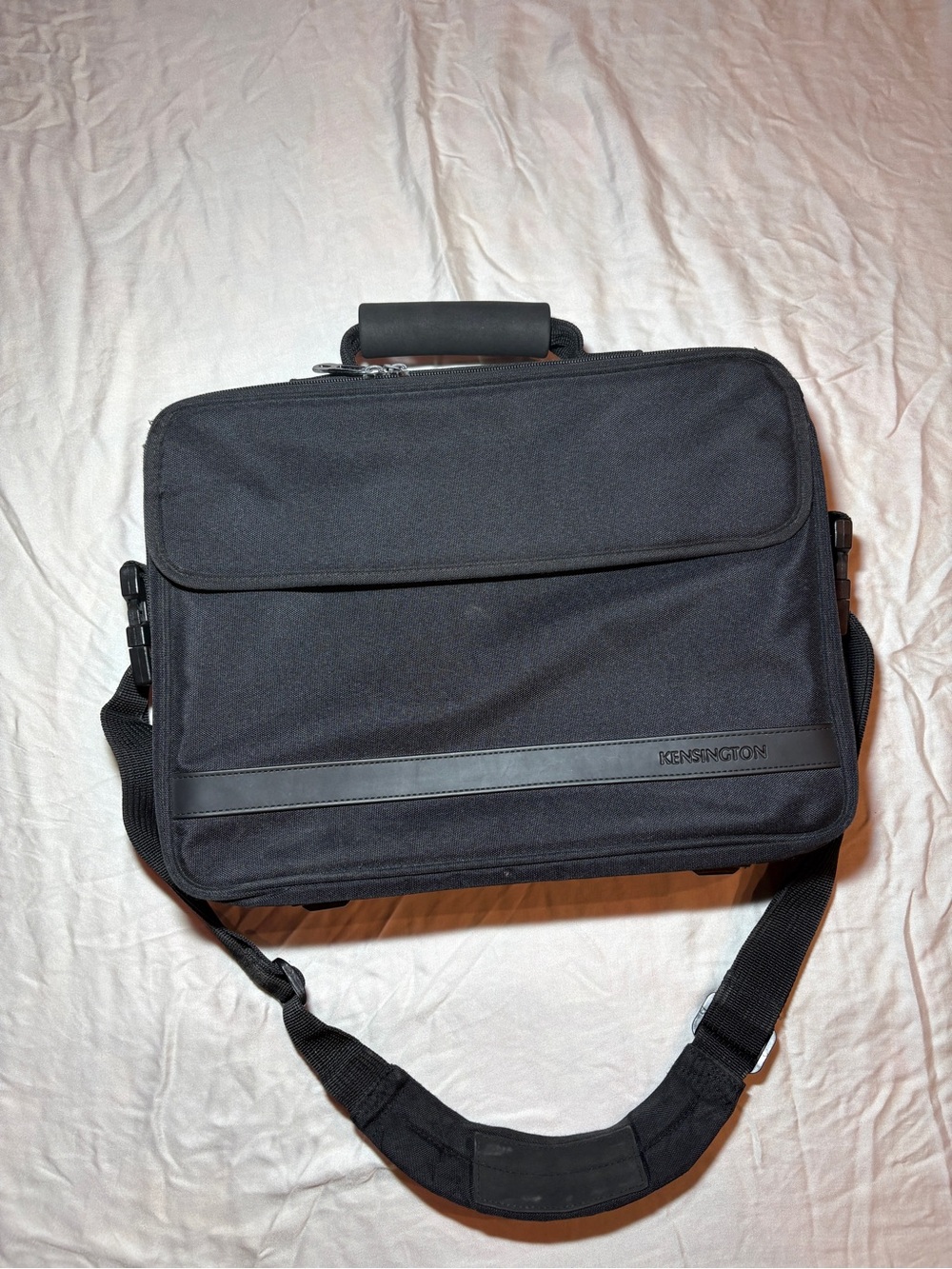 Kensington Black Laptop Briefcase with Adjustable Shoulder Strap